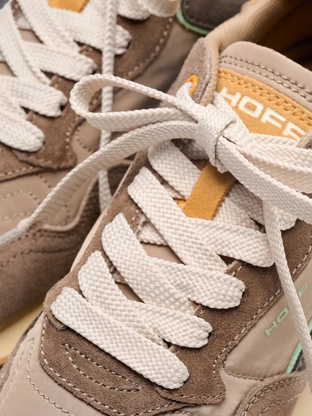Hoff City sneakers met suède vlakken Beige