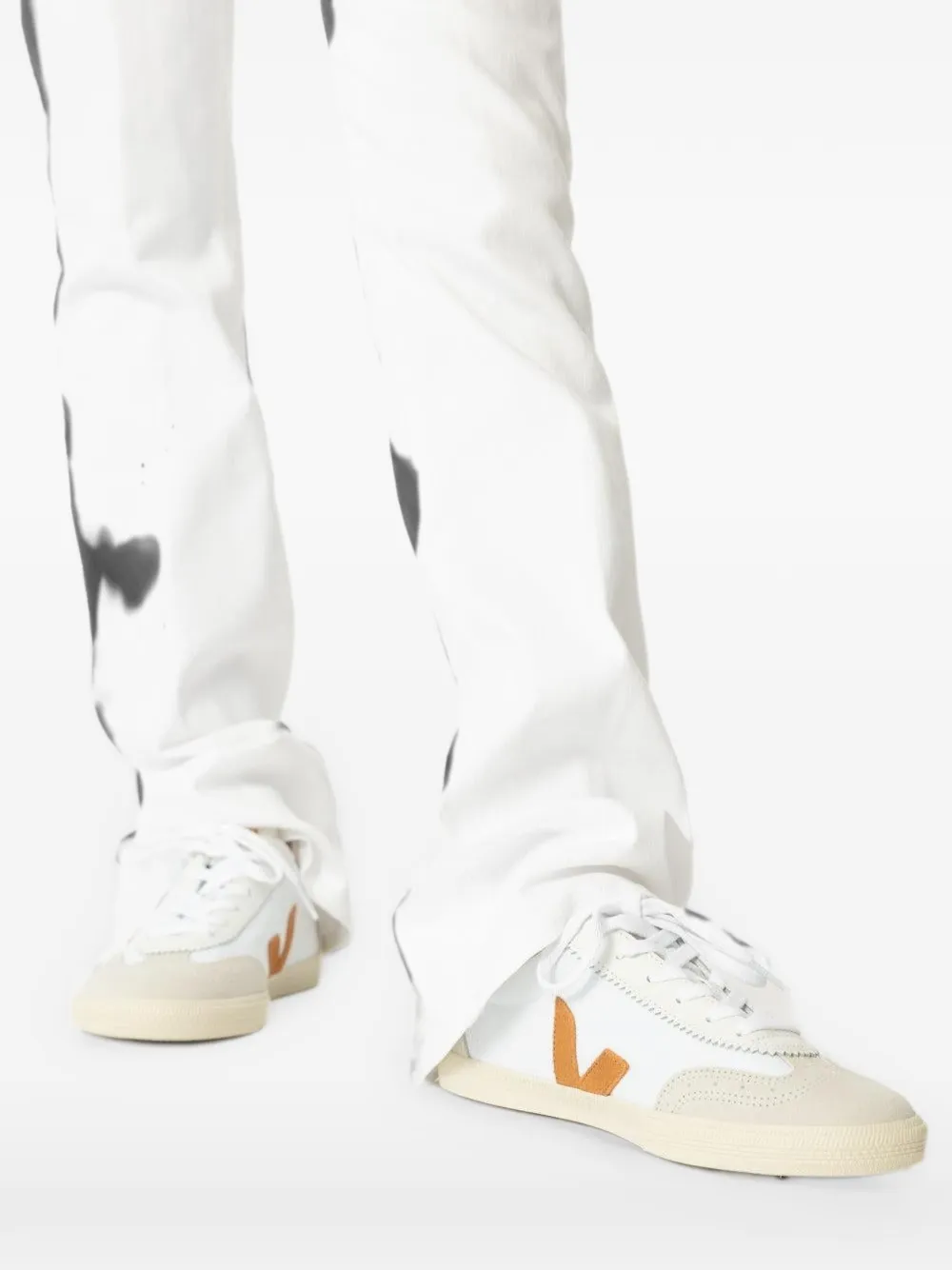 VEJA Volley canvas sneakers met wit nummer