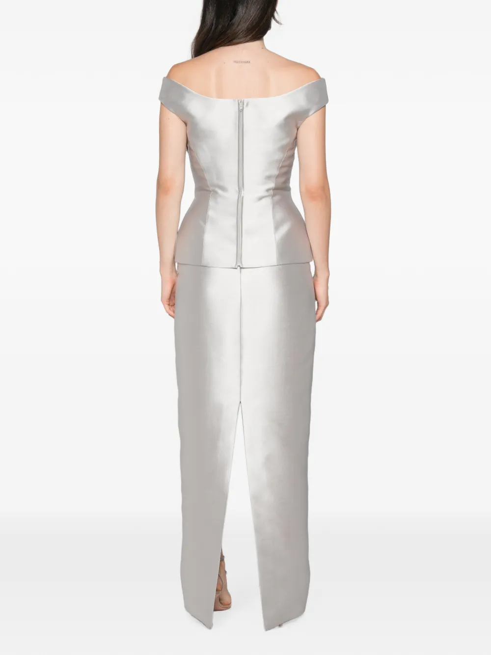 Solace London Pieta off-shoulder maxi-jurk met peplum zoom Zilver