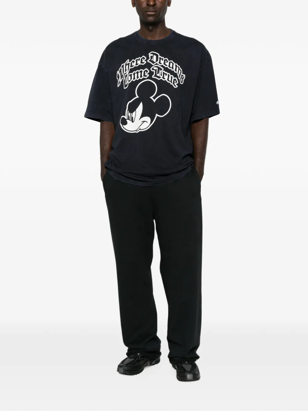 adidas x Disney Mickey Mouse T-shirt met grafische print Zwart