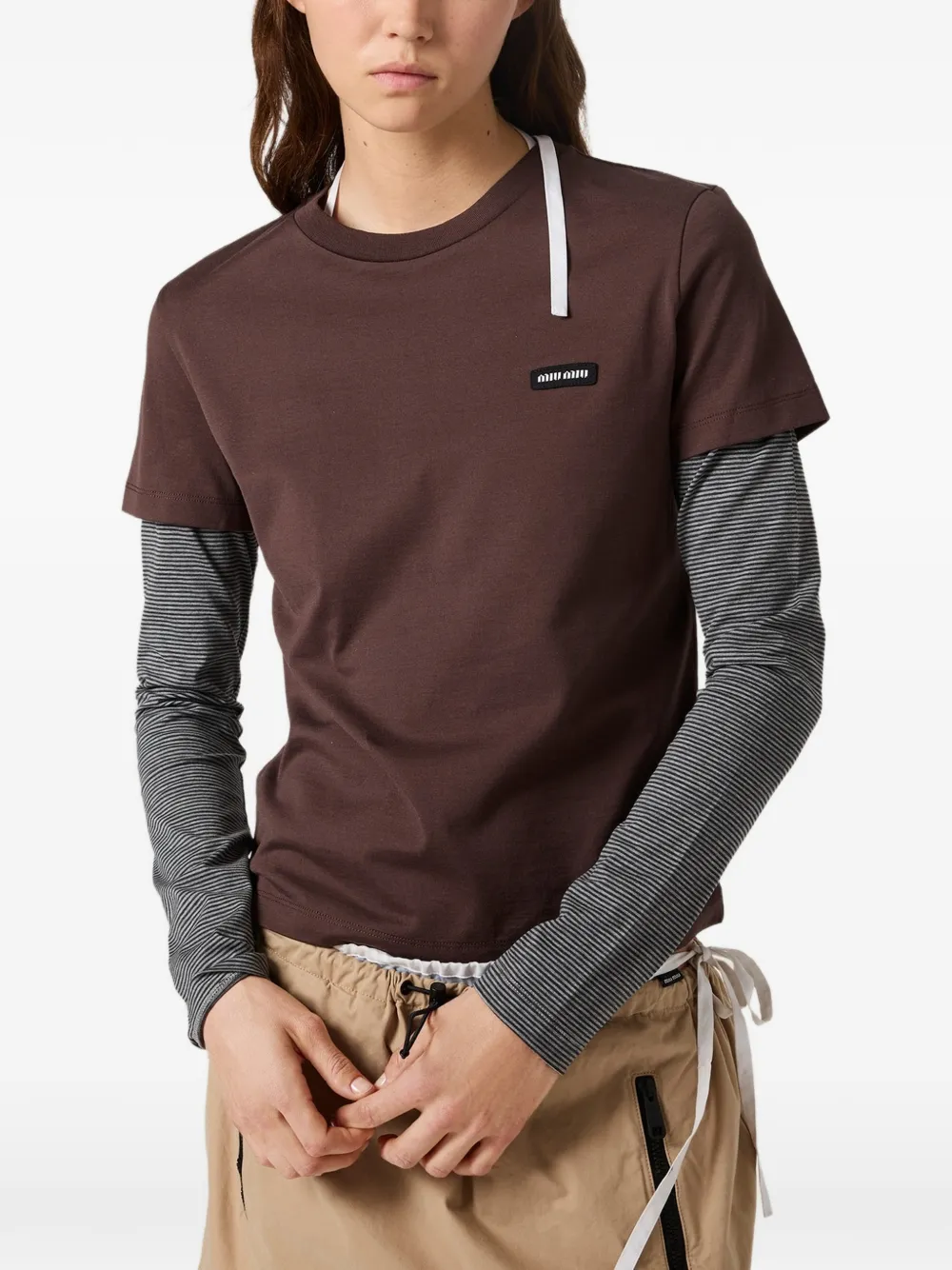 Miu T-shirt met logopatch Bruin