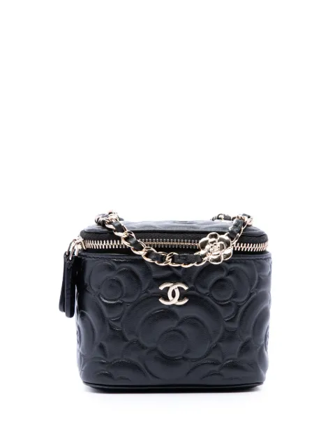 CHANEL Pre-Owned 2021 Mini Camellia Embossed Lambskin Vanity Case With Chain crossbody bag