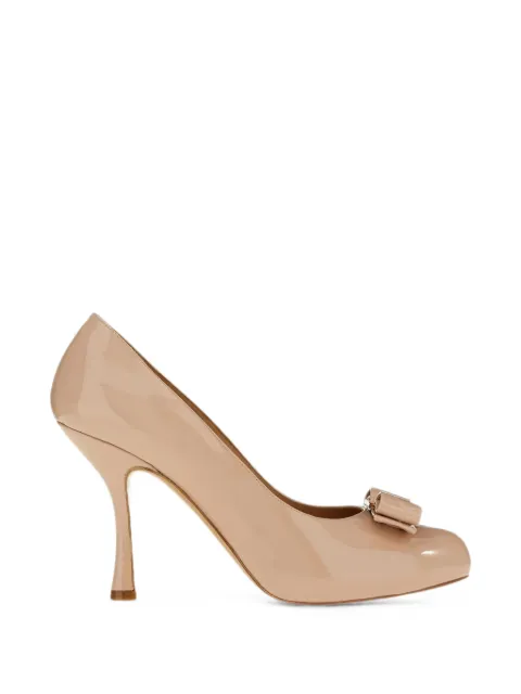 Vara bow pumps