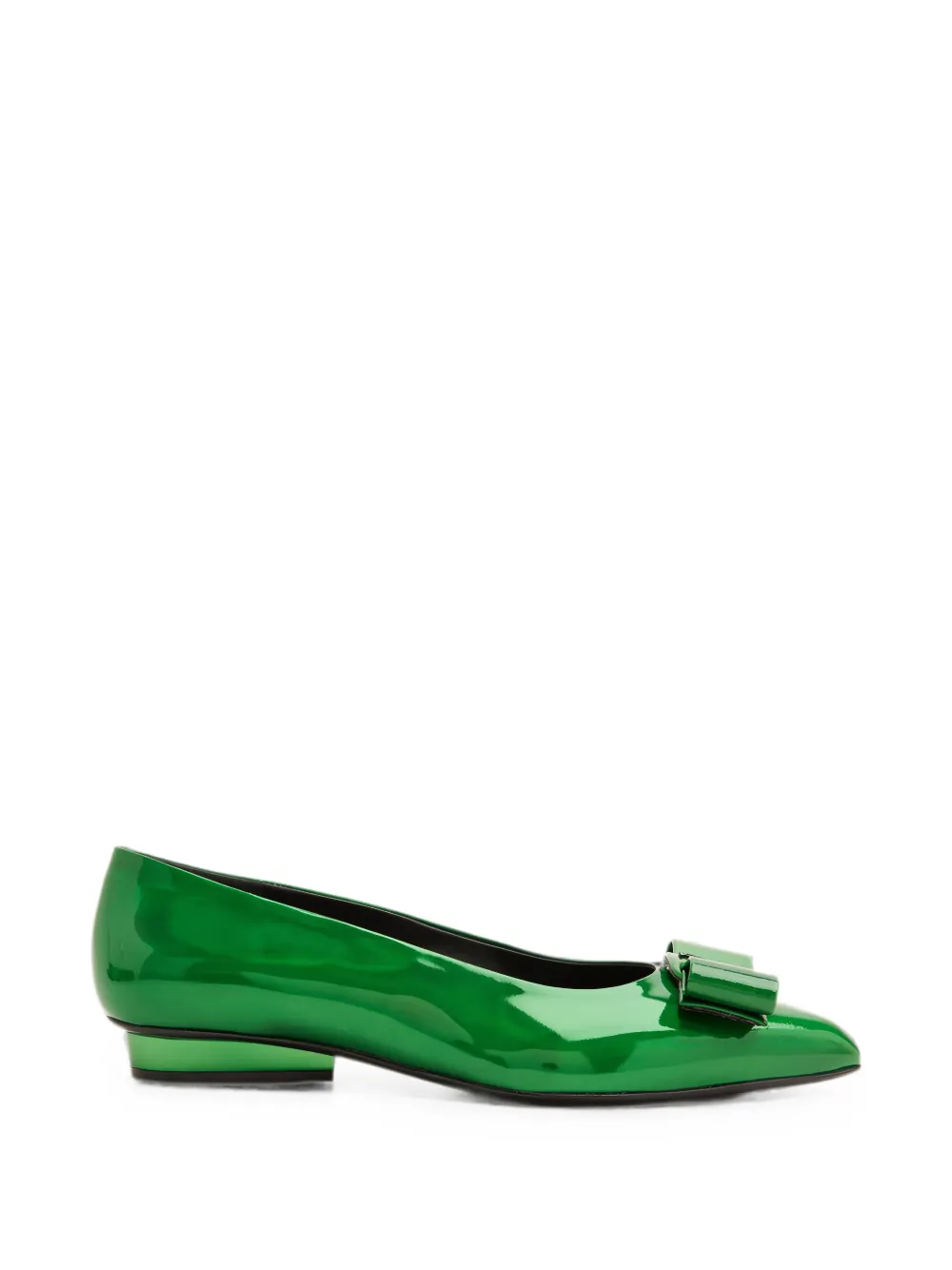 Ferragamo Vara bow pumps