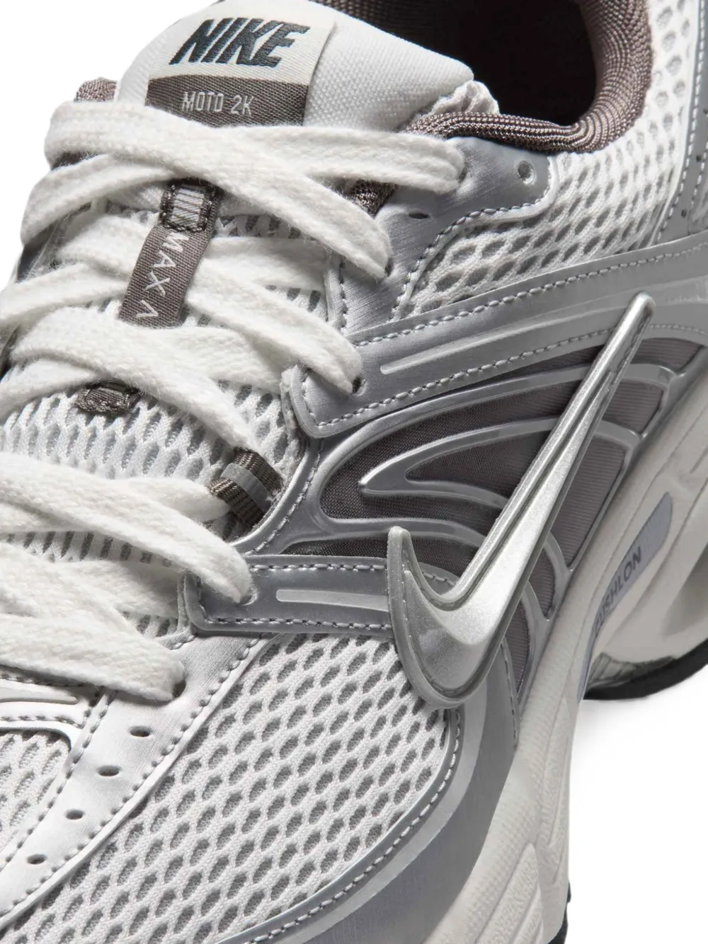 Nike Air Max Moto 2k shoes Wit