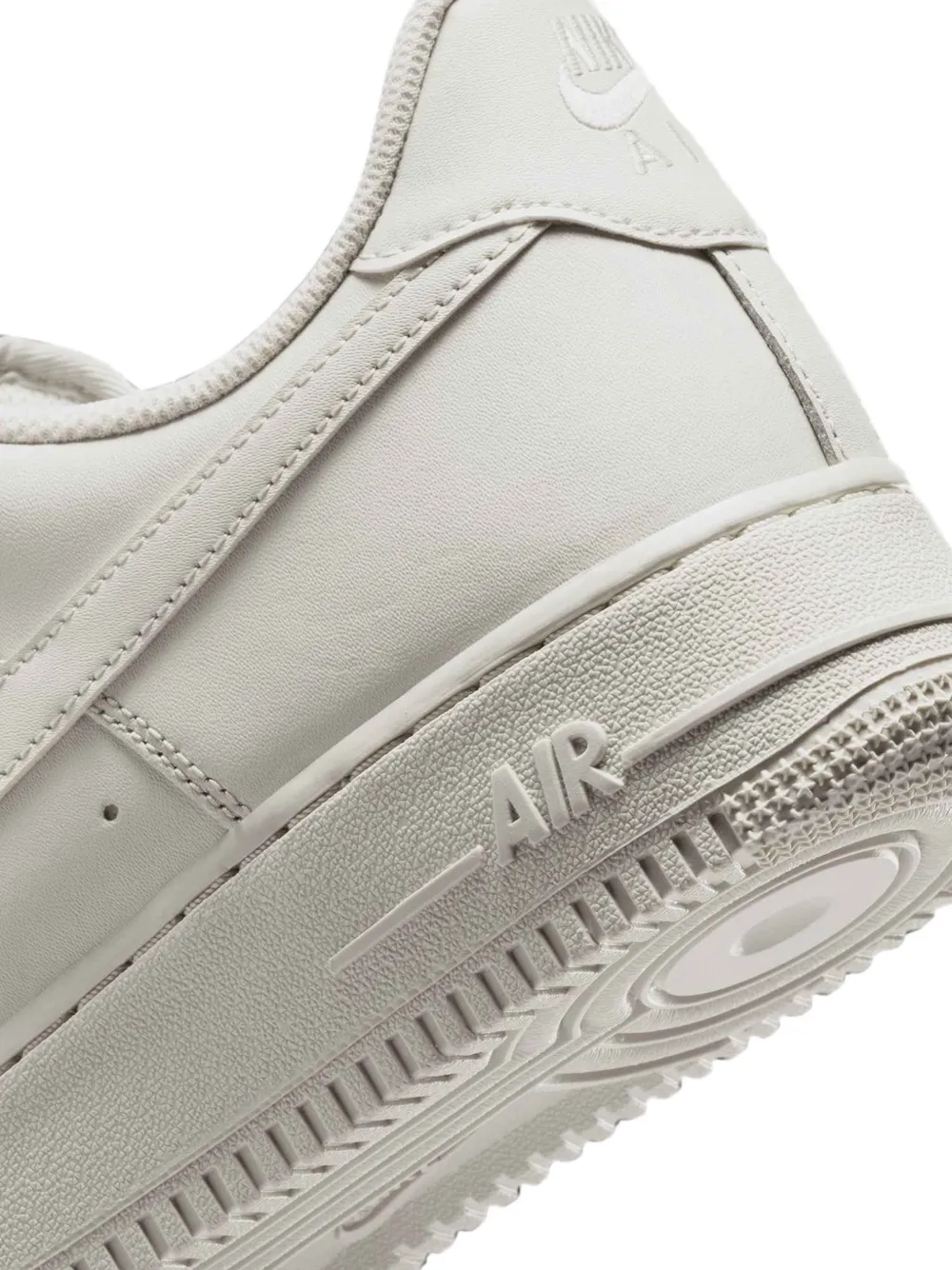 Nike Air Force 1 '07 shoes Beige