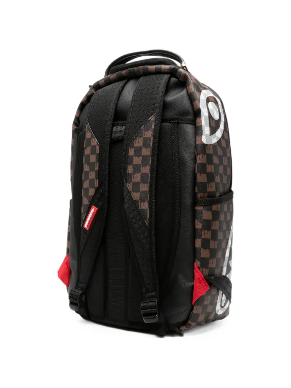 Sprayground Shark チェッカー バックパック | ブラウン | FARFETCH JP