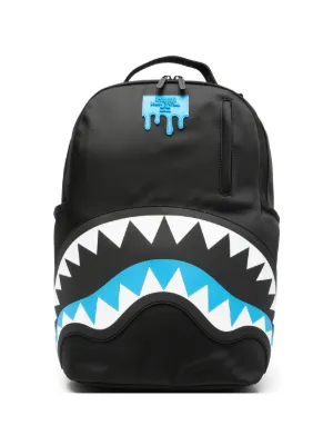 Sprayground Shark チェッカー バックパック | ブラウン | FARFETCH JP