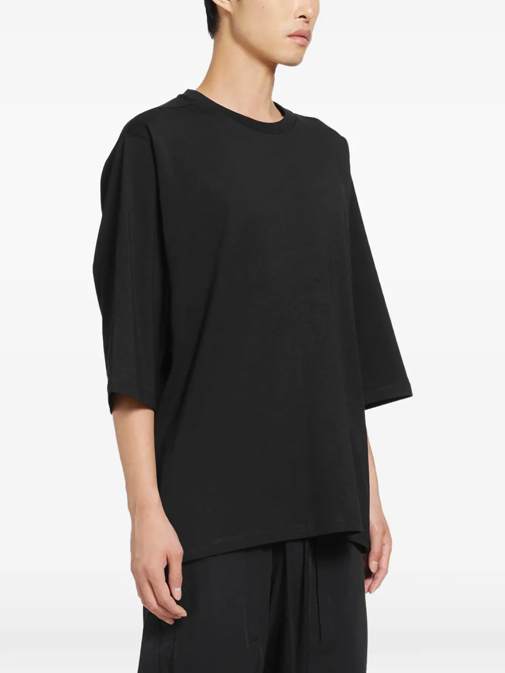 Thom Krom T-shirt met elleboogmouwen en grafische print Zwart