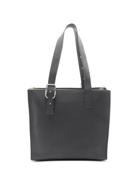 Loewe Pre-Owned شنطة عملية بمشبك وزينة أناغرام من عقد 2010