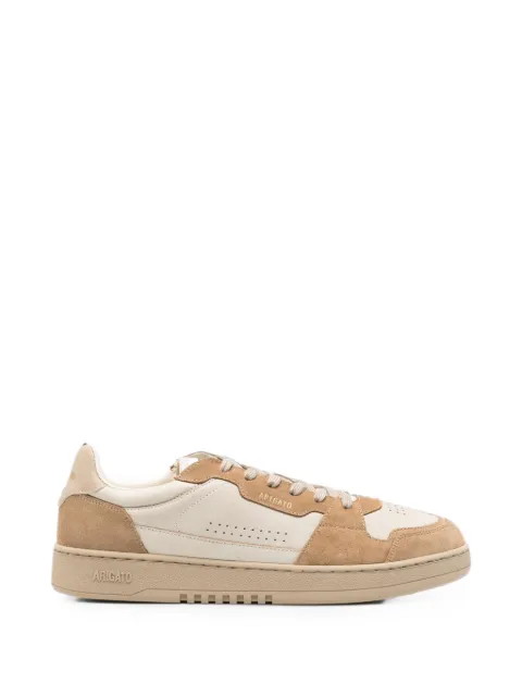 Axel Arigato tenis con perforaciones