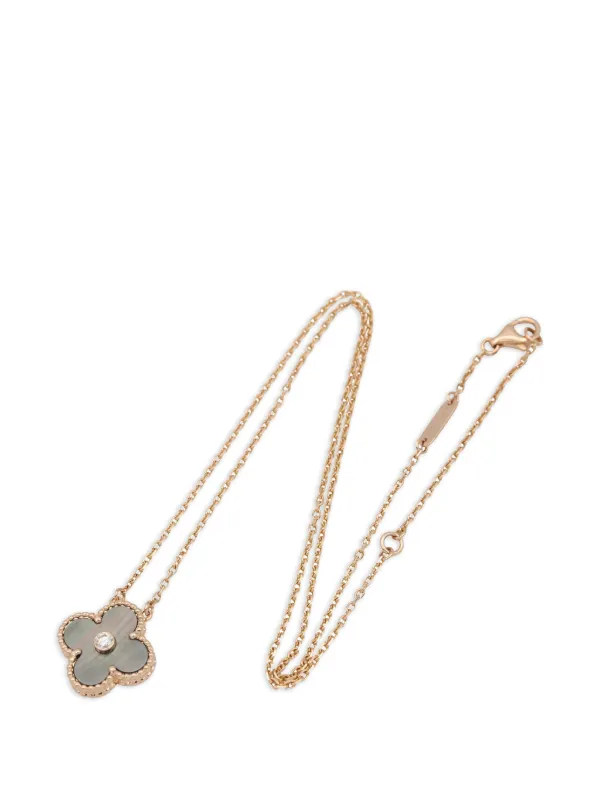 Van Cleef & Arpels Pre-owned 2010s Vintage Alhambra Mother-of-pearl Necklace in Pink