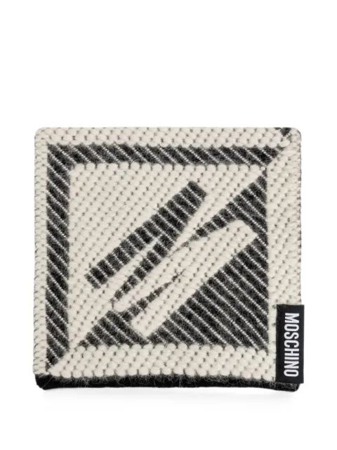 Moschino geometric-pattern logo-patch scarf