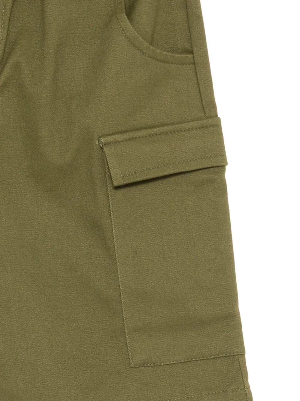 KINDRED Cargoshorts met knoopsluiting Groen