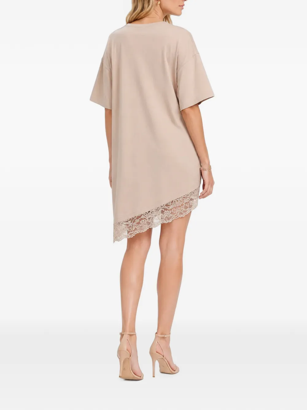 HAMZA Japan asymmetrische jurk met kanten afwerking Beige