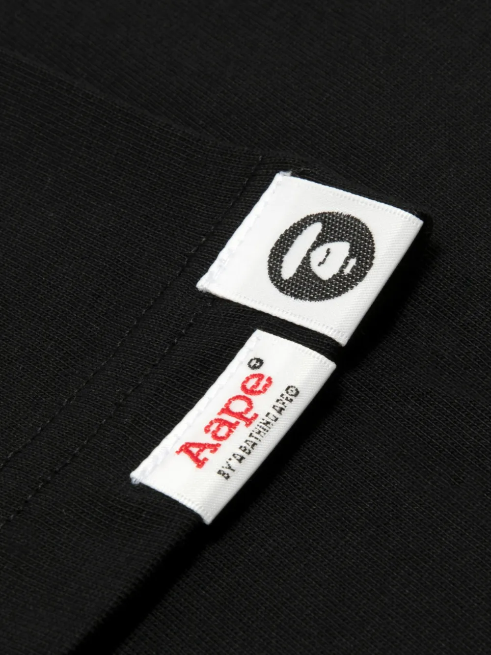 AAPE BY *A BATHING APE AAPEUNVS katoenen T-shirt met logo-print Zwart