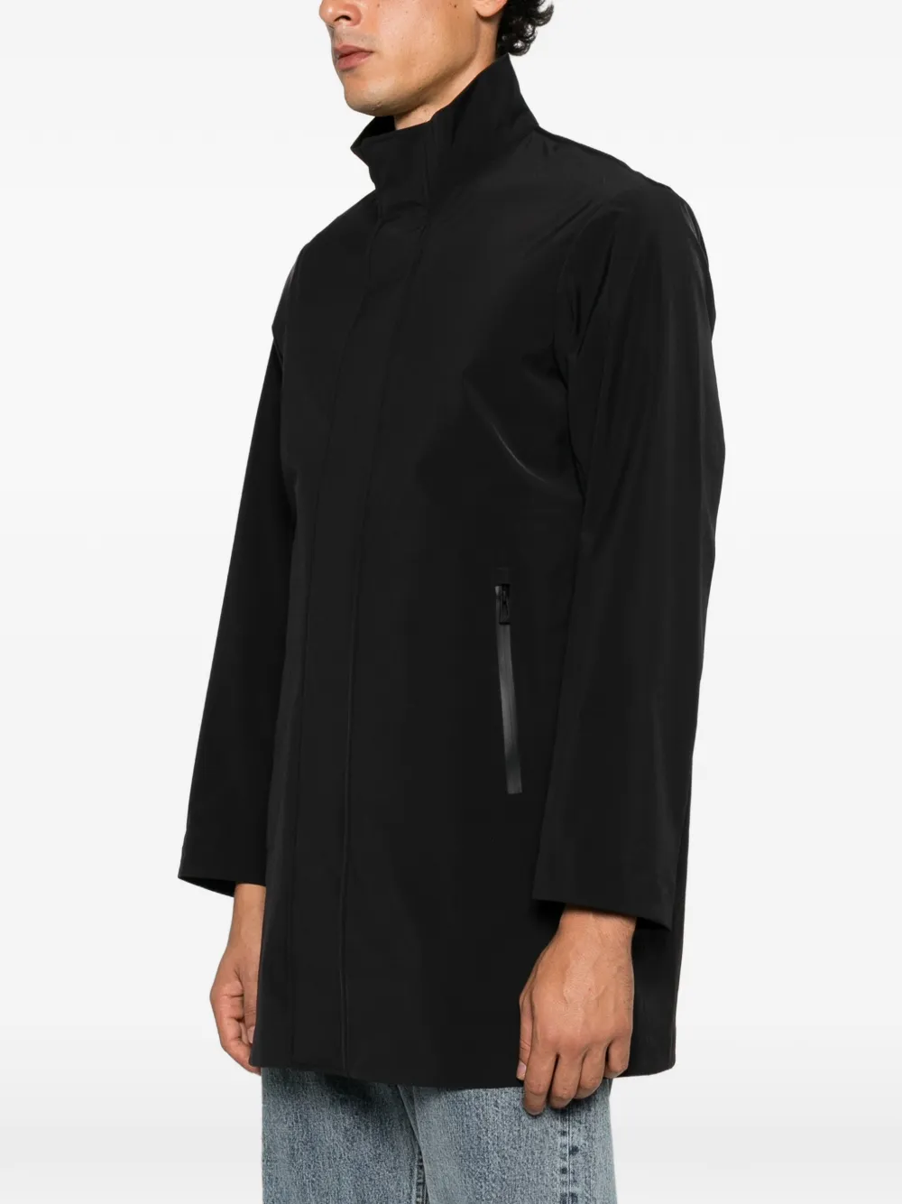 Emporio Armani Jack met hoge hals Zwart