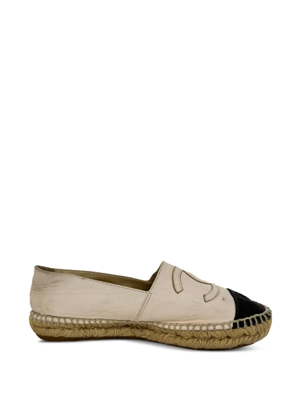 CHANEL Pre-Owned CC cap-toe espadrilles - Nude