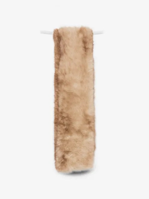 Apparis rectangle-shape scarf