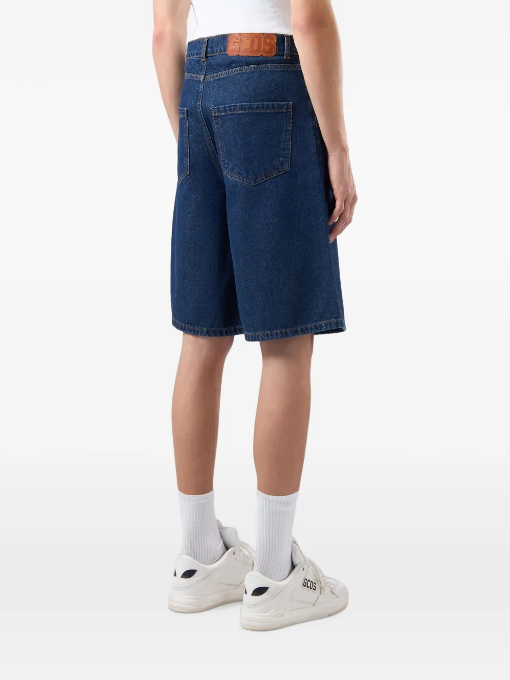 GCDS Shorts met logopatch en stonewashed-effect Blauw