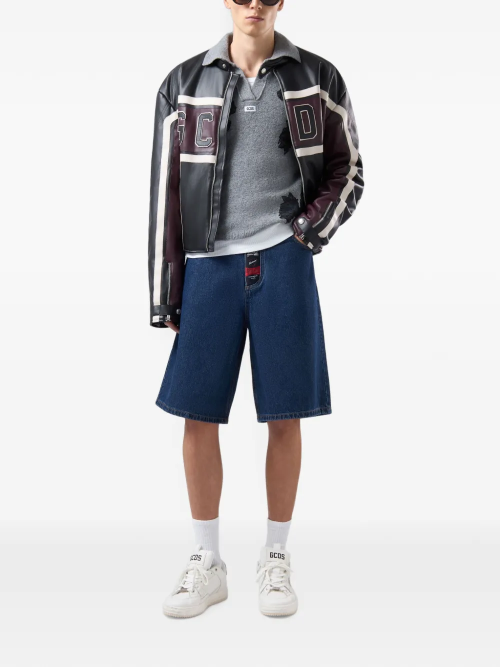 GCDS Shorts met logopatch en stonewashed-effect Blauw
