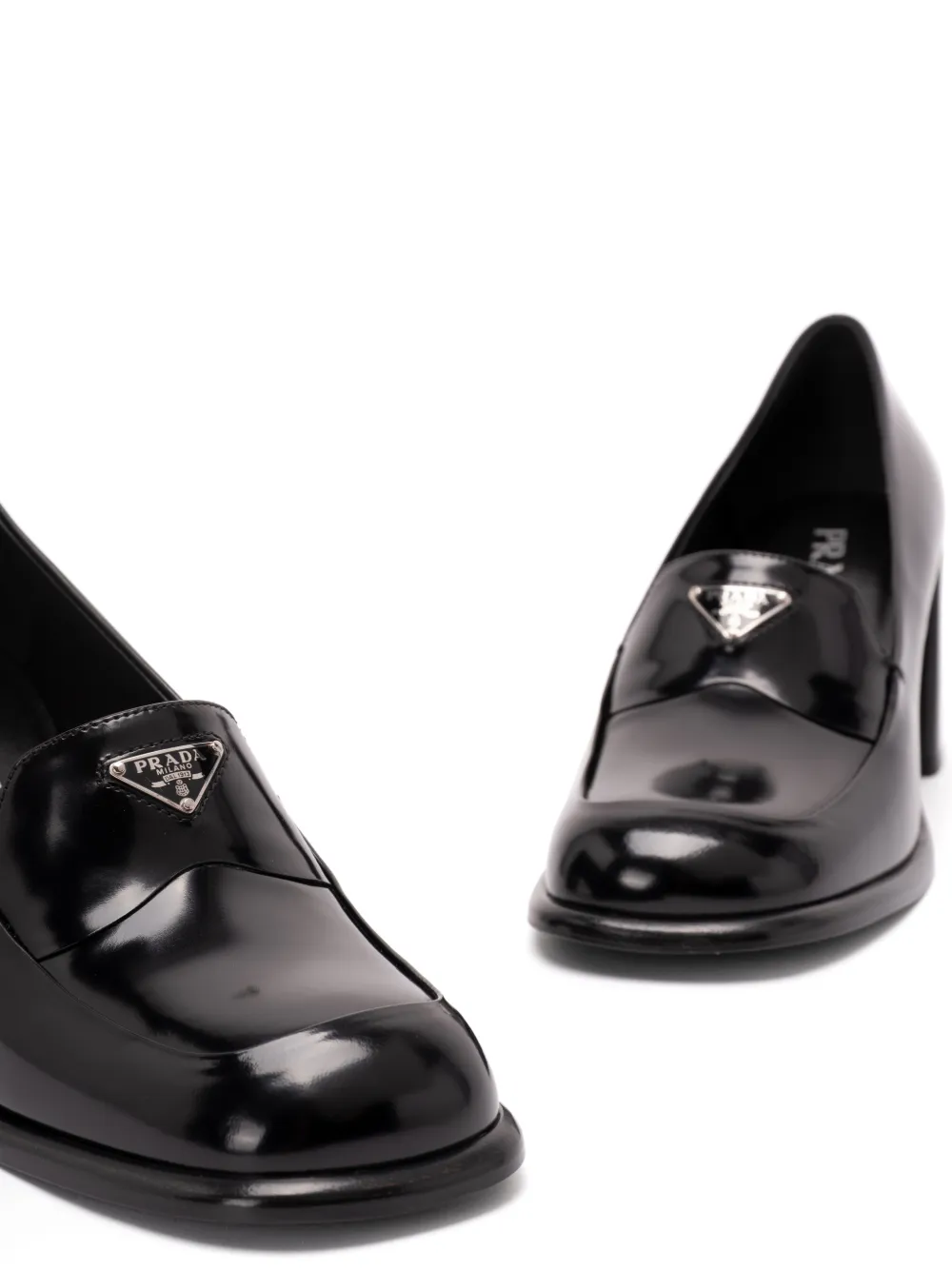 Prada brushed leather loafers Zwart