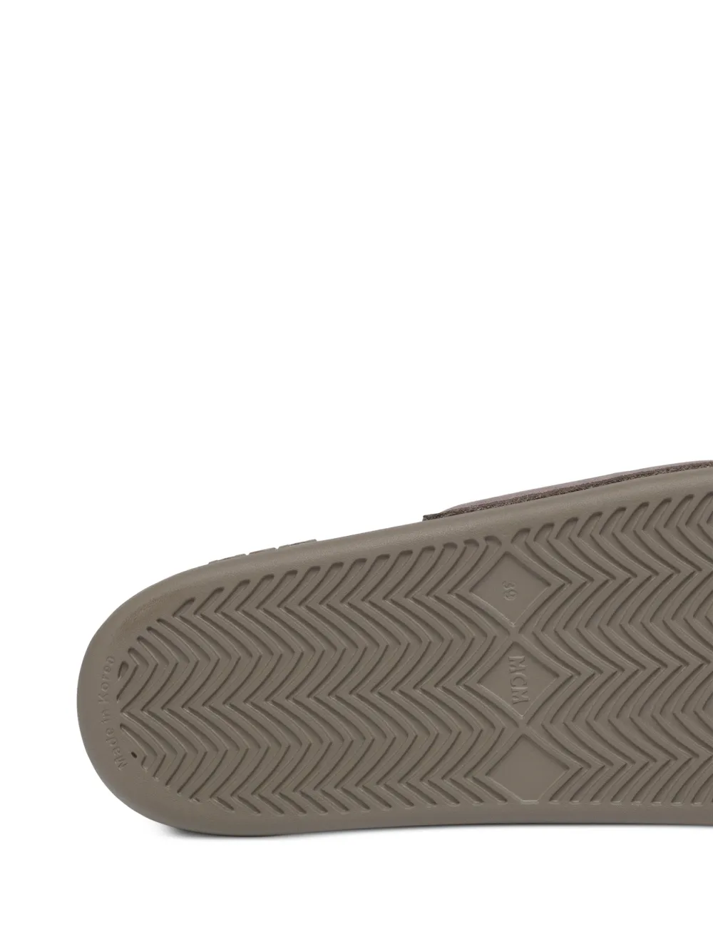 MCM we the best ultrasuede slides Grijs