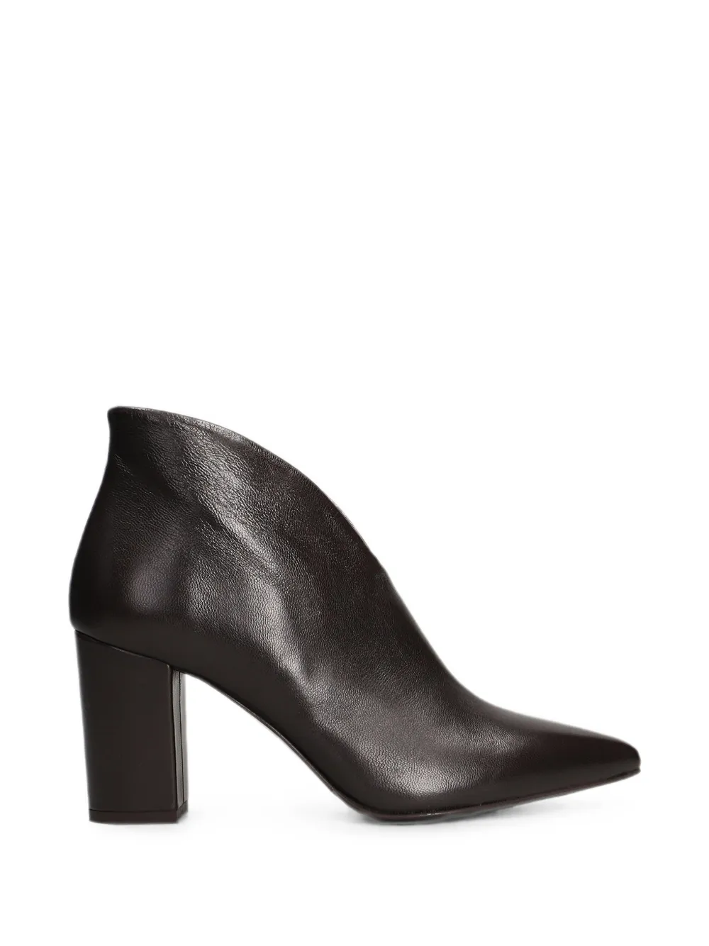 The Seller pointed-toe V-cut leather ankle boots Bruin