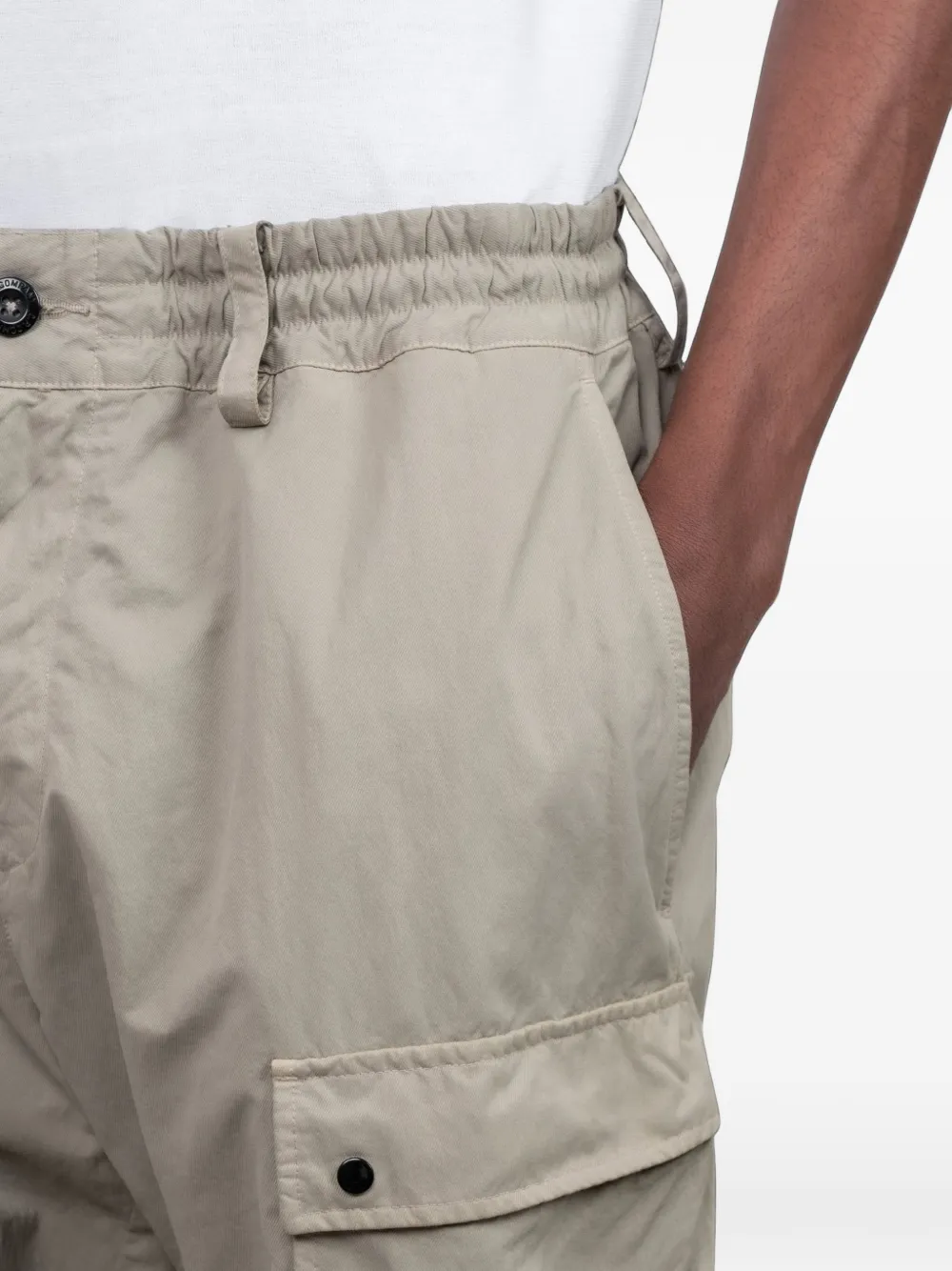 C.P. Company Cargo broek met logo-lens Beige