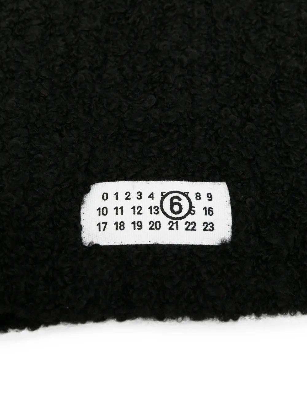 MM6 Maison Margiela Bouclé bivakmuts met logopatch Zwart