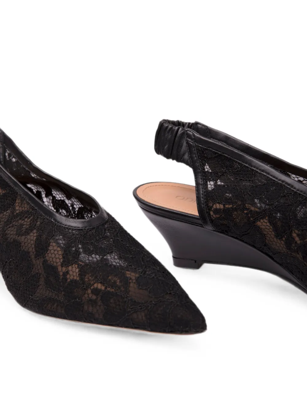 ODISSI Maria pumps met kant Zwart