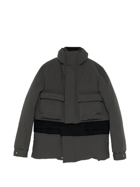 sacai plumífero híbrido a capas