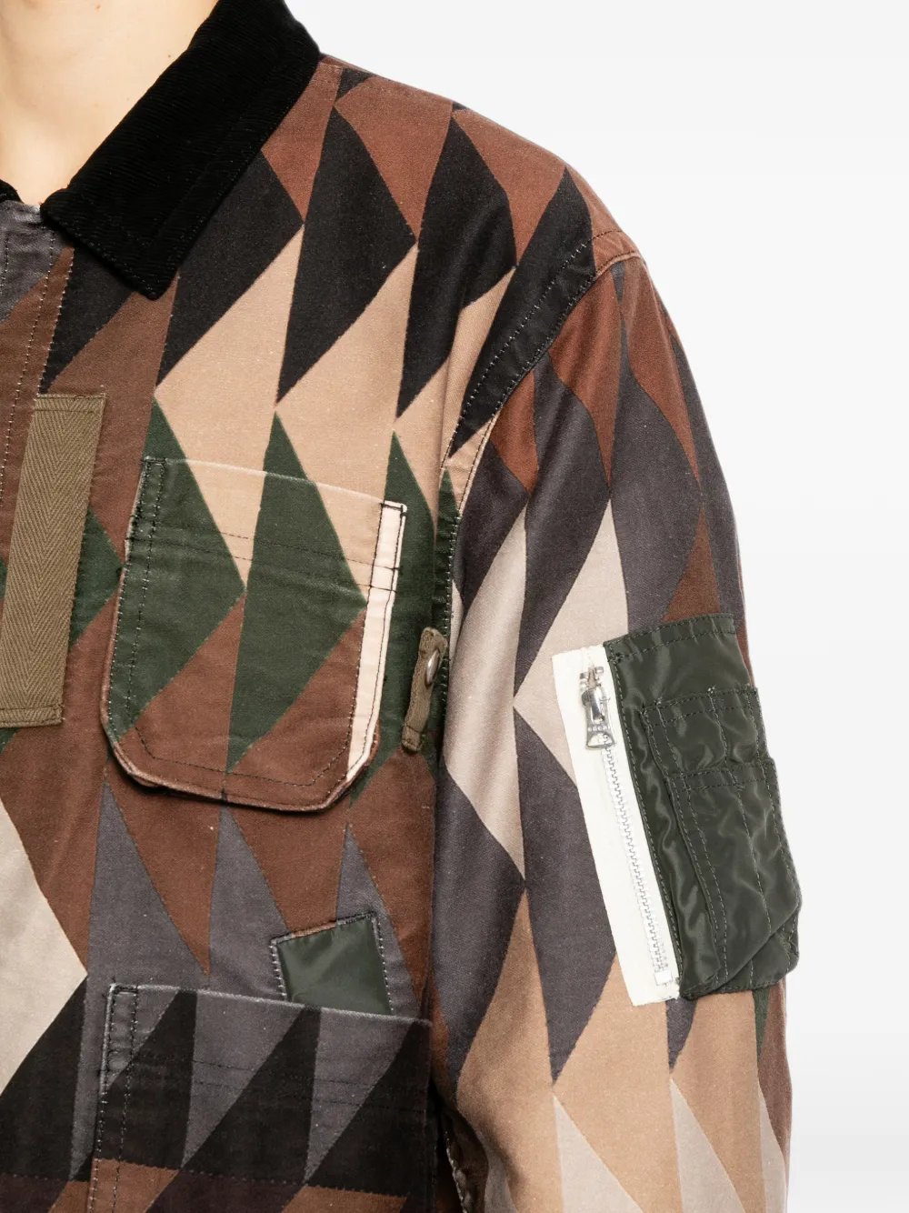 sacai x A.P.C. gewatteerd jack Bruin