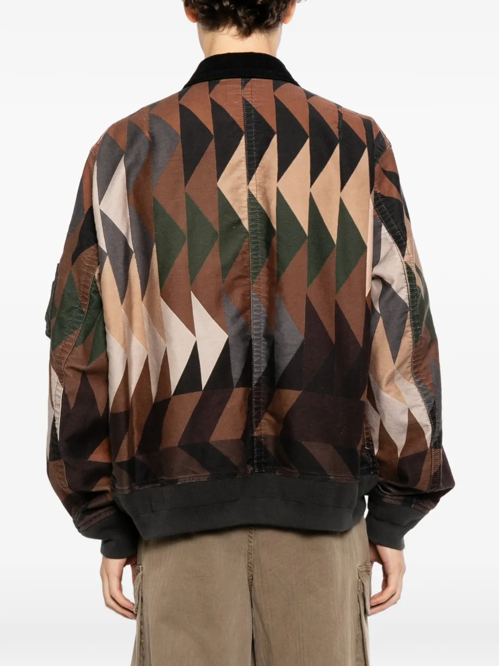 sacai x A.P.C. gewatteerd jack Bruin