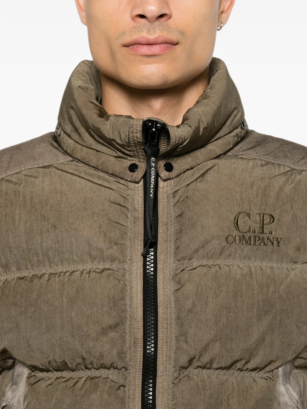 C.P. Company Eco-Chrome R padded panelled gilet Bruin