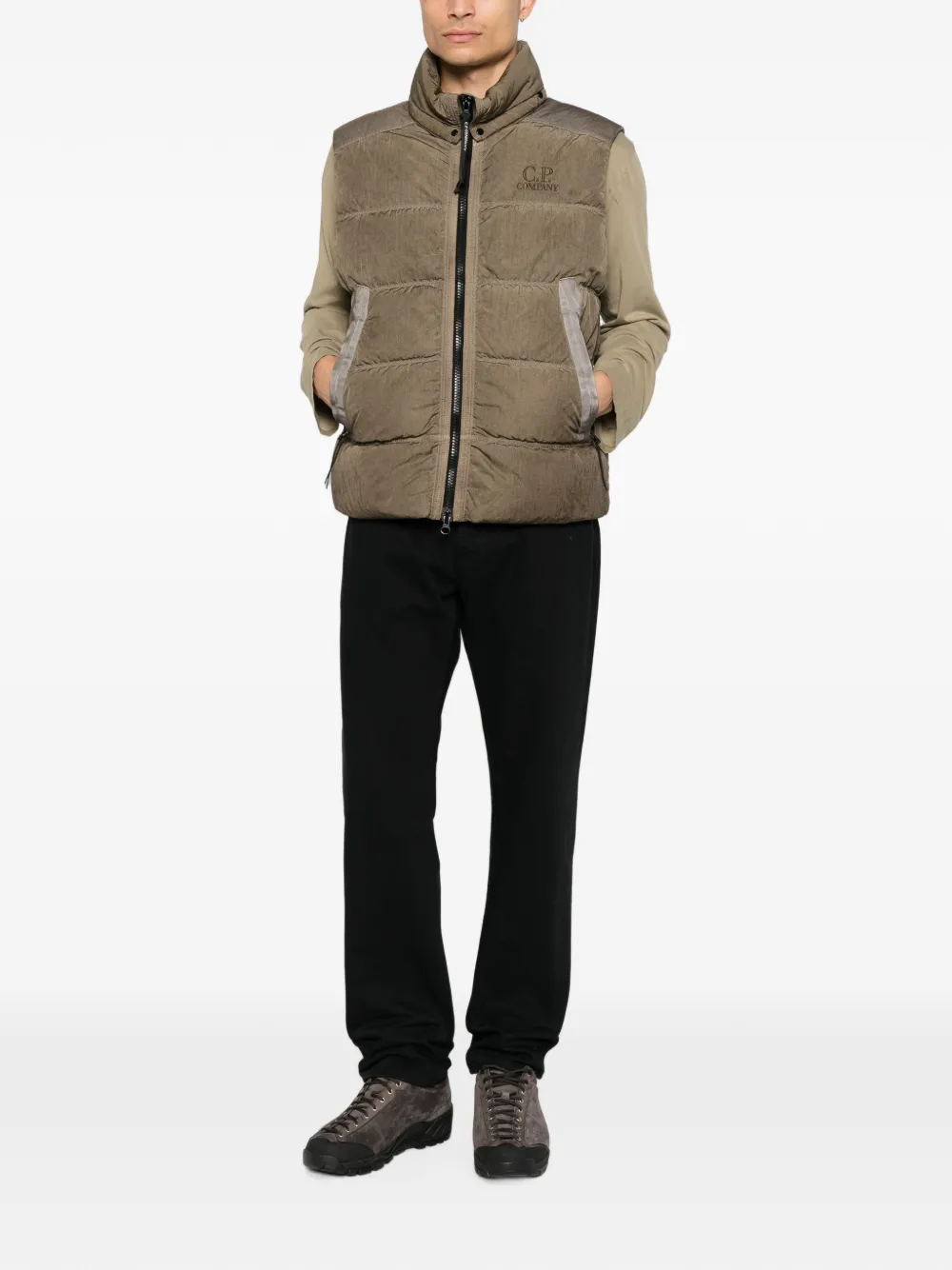 C.P. Company Eco-Chrome R padded panelled gilet Bruin