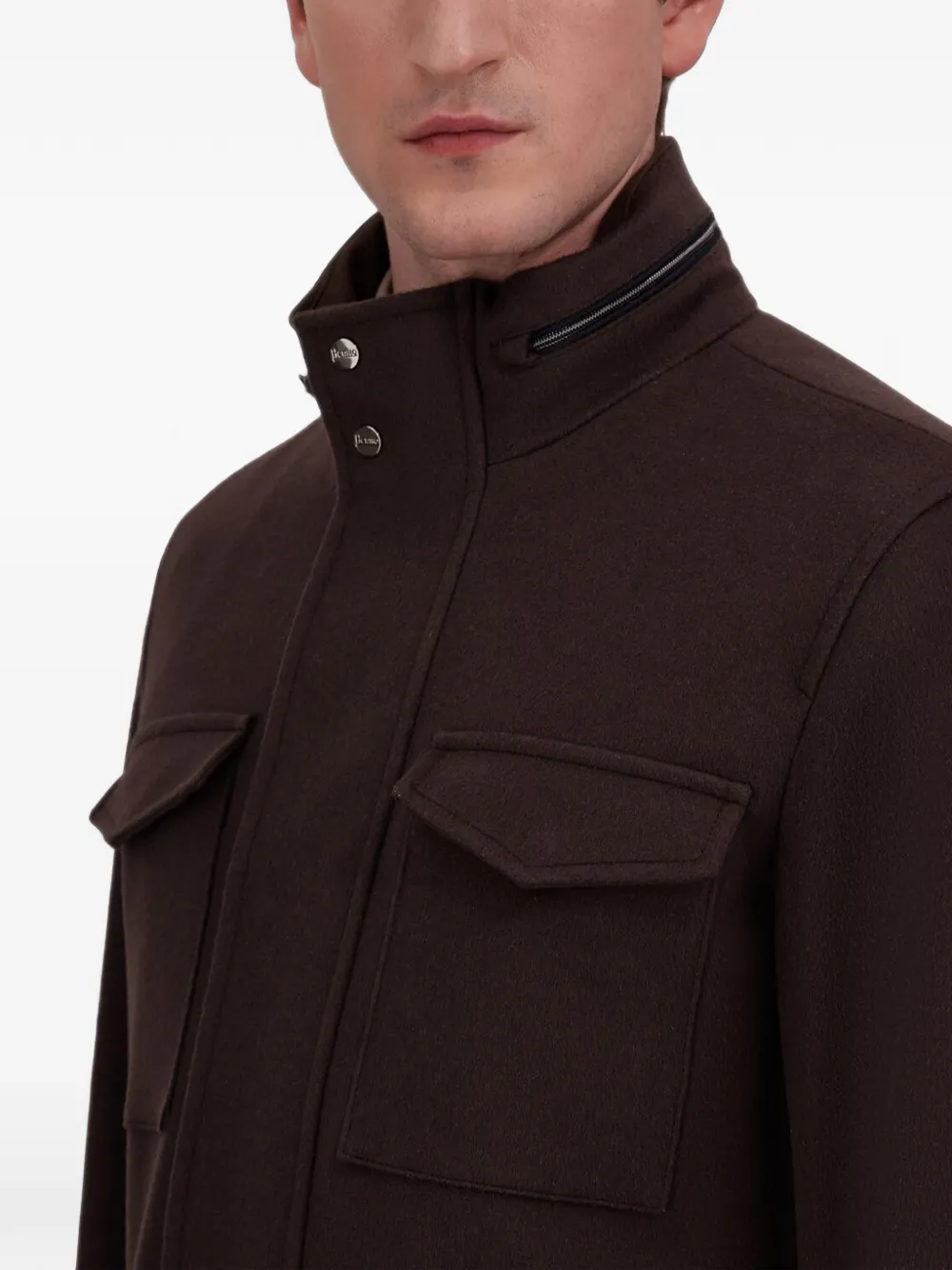 Herno Jack met hoge hals en zakdetail Bruin