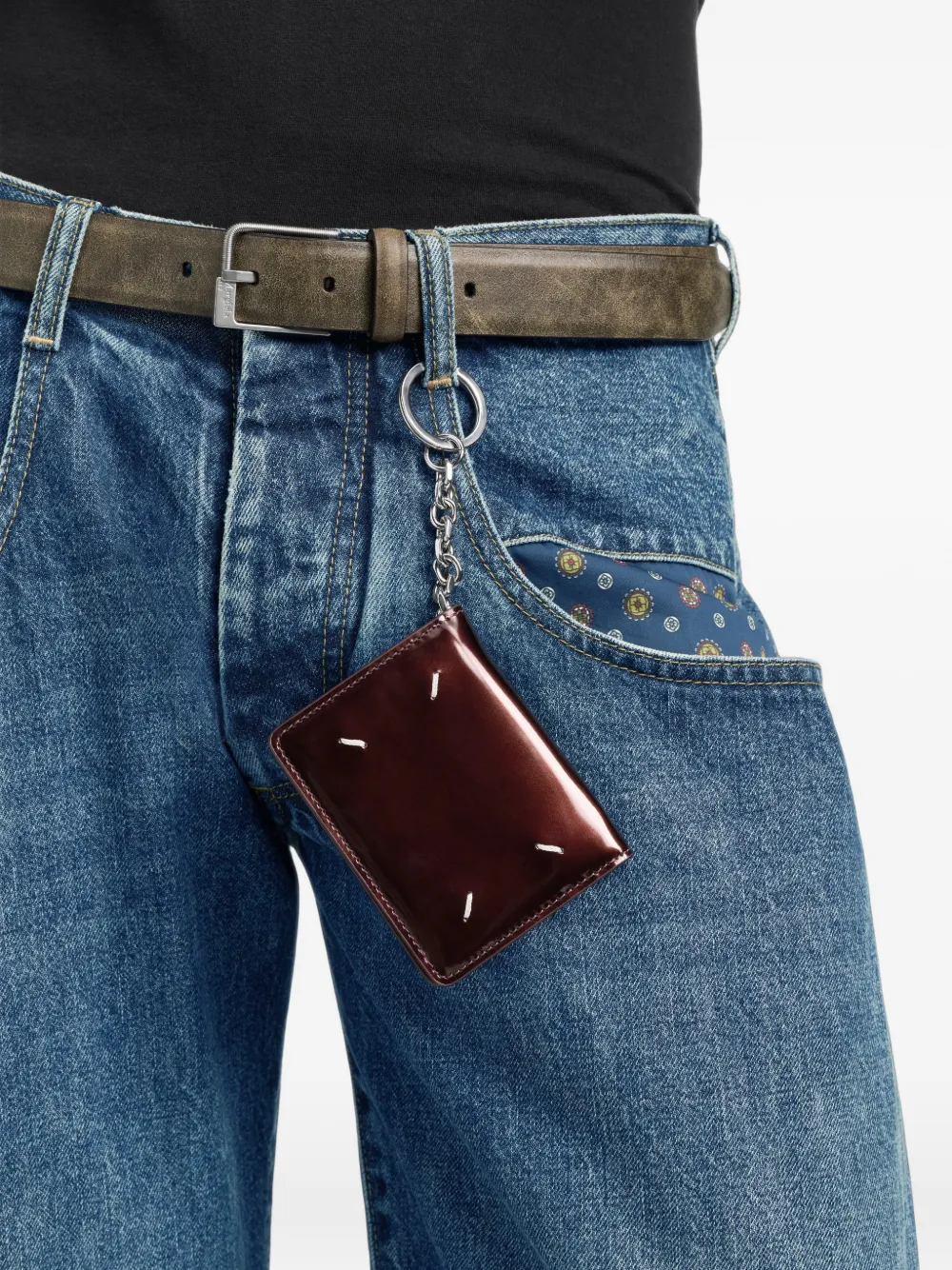 Maison Margiela Pasjeshouder met sleutelring en stiksels Bruin