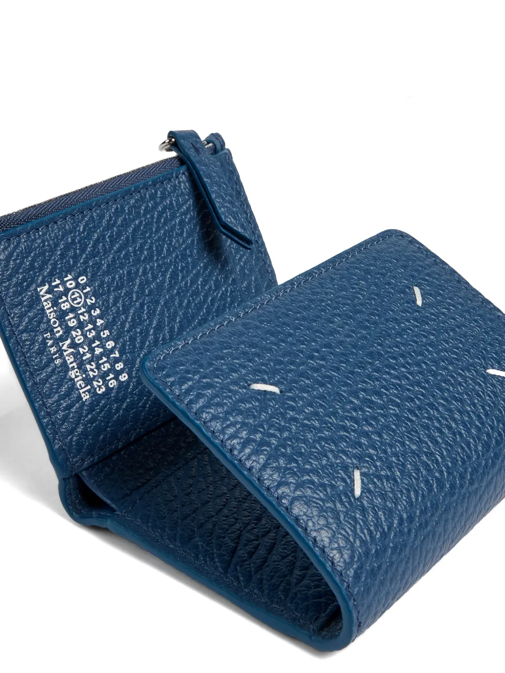 Maison Margiela Four Stitch gegranuleerde leren portemonnee Blauw