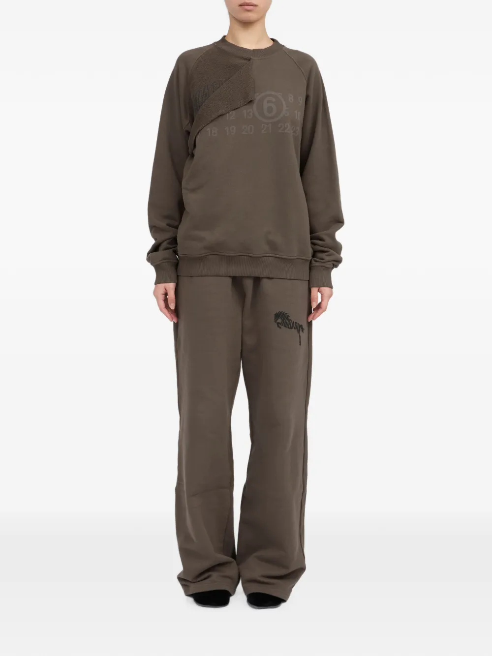 MM6 Maison Margiela Sweater met logoprint Bruin