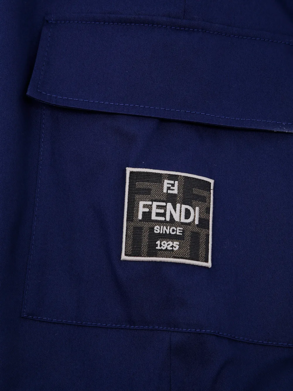 Fendi Kids logo-patch cargo pants Blauw