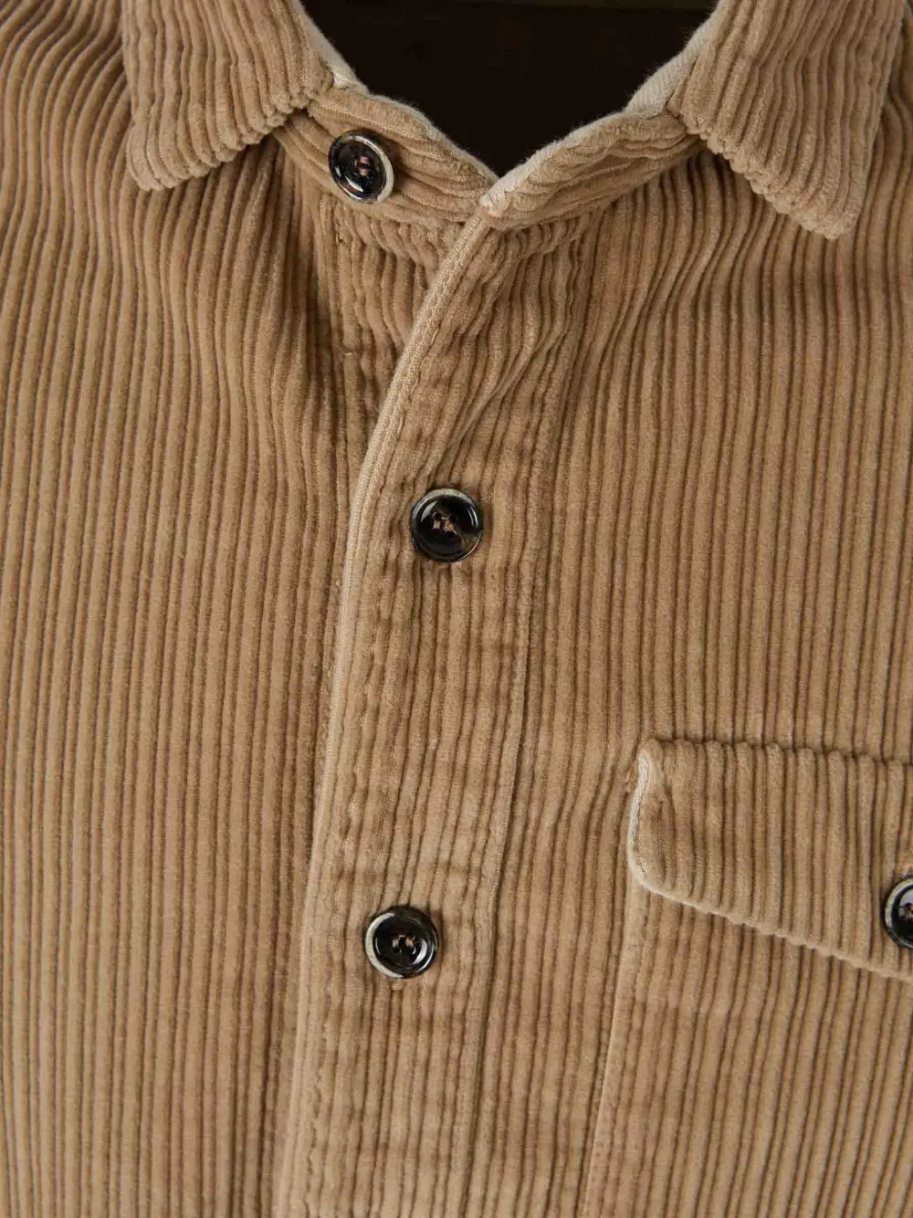 Nine In The Morning Jack met ribfluwelen textuur en knopen Beige