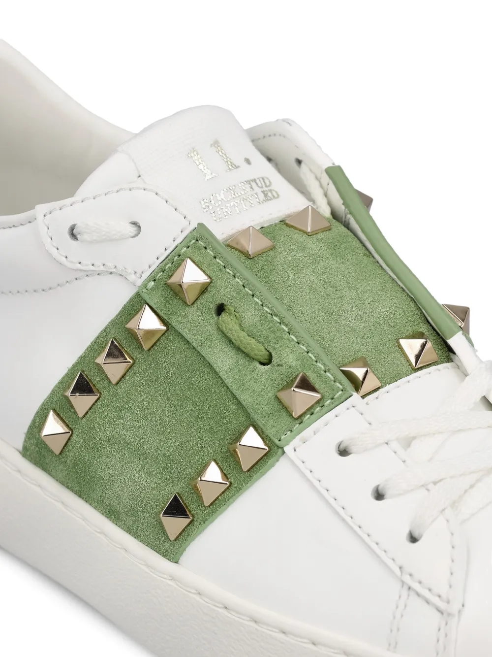Valentino Garavani Rockstud Untitled kalfsleren sneakers met suède band Wit