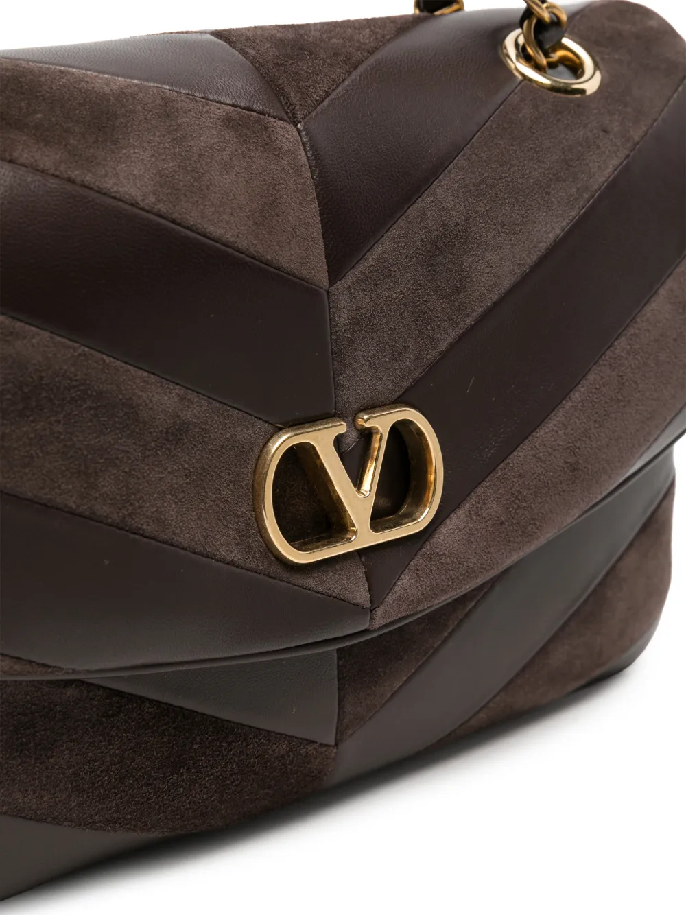 Valentino Garavani Djuna medium suède en nappa tas met chevron patroon Bruin