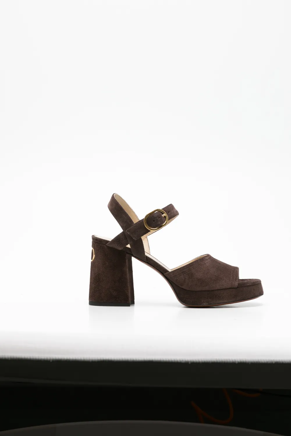 Valentino Garavani Vlogo Signature Platform Sandals In Black