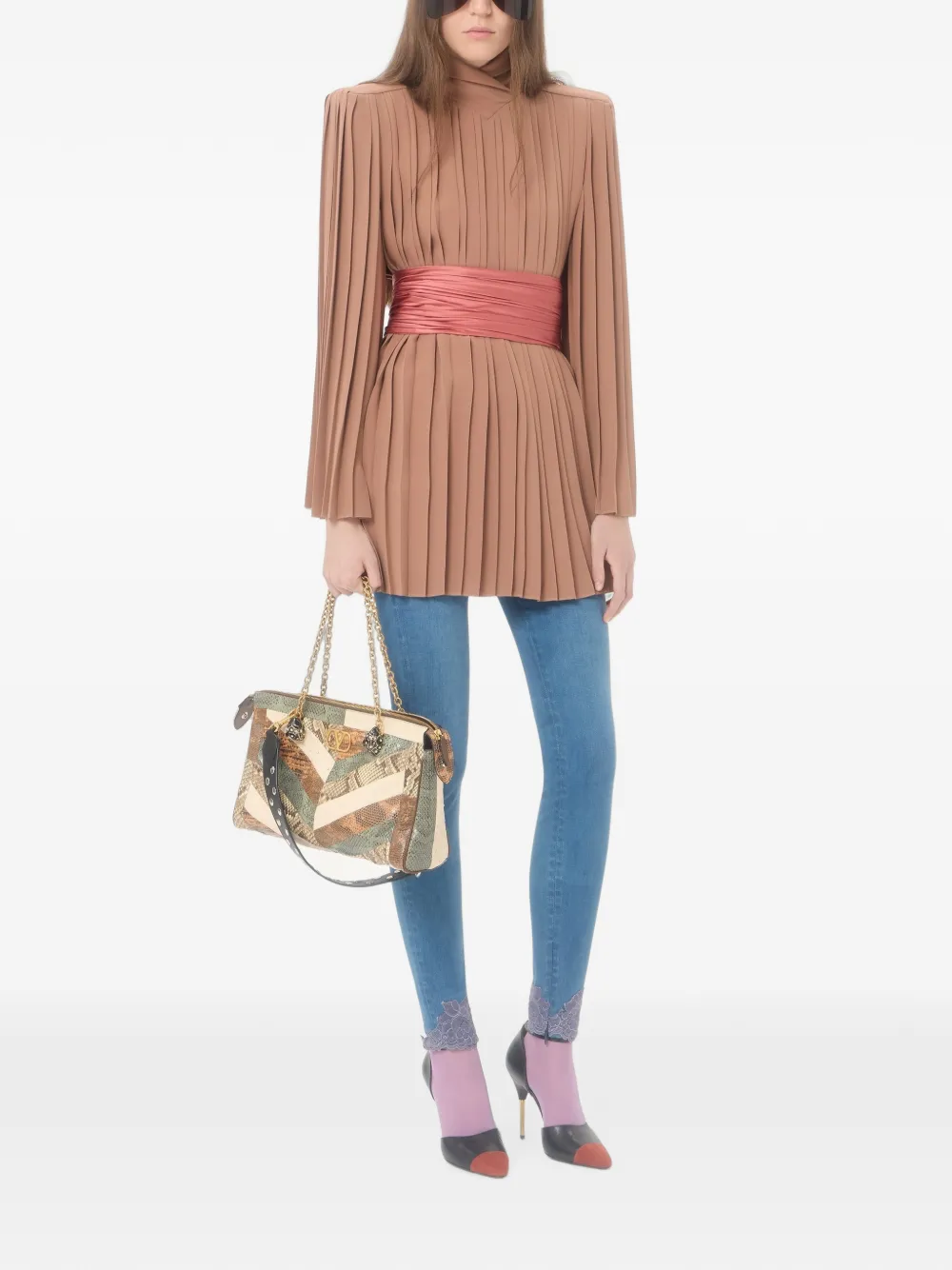 Valentino Garavani Medium Panthea leren schoudertas met chevron-patroon Beige