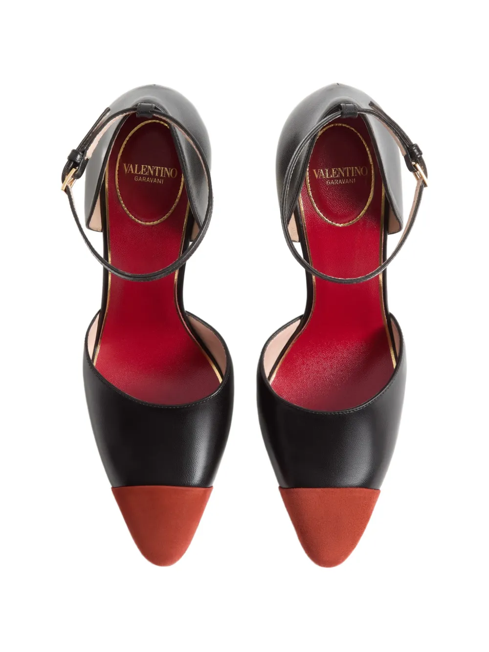 Valentino Garavani 105 mm D'Orsay Sinead pumps van geitenleer en suède Zwart