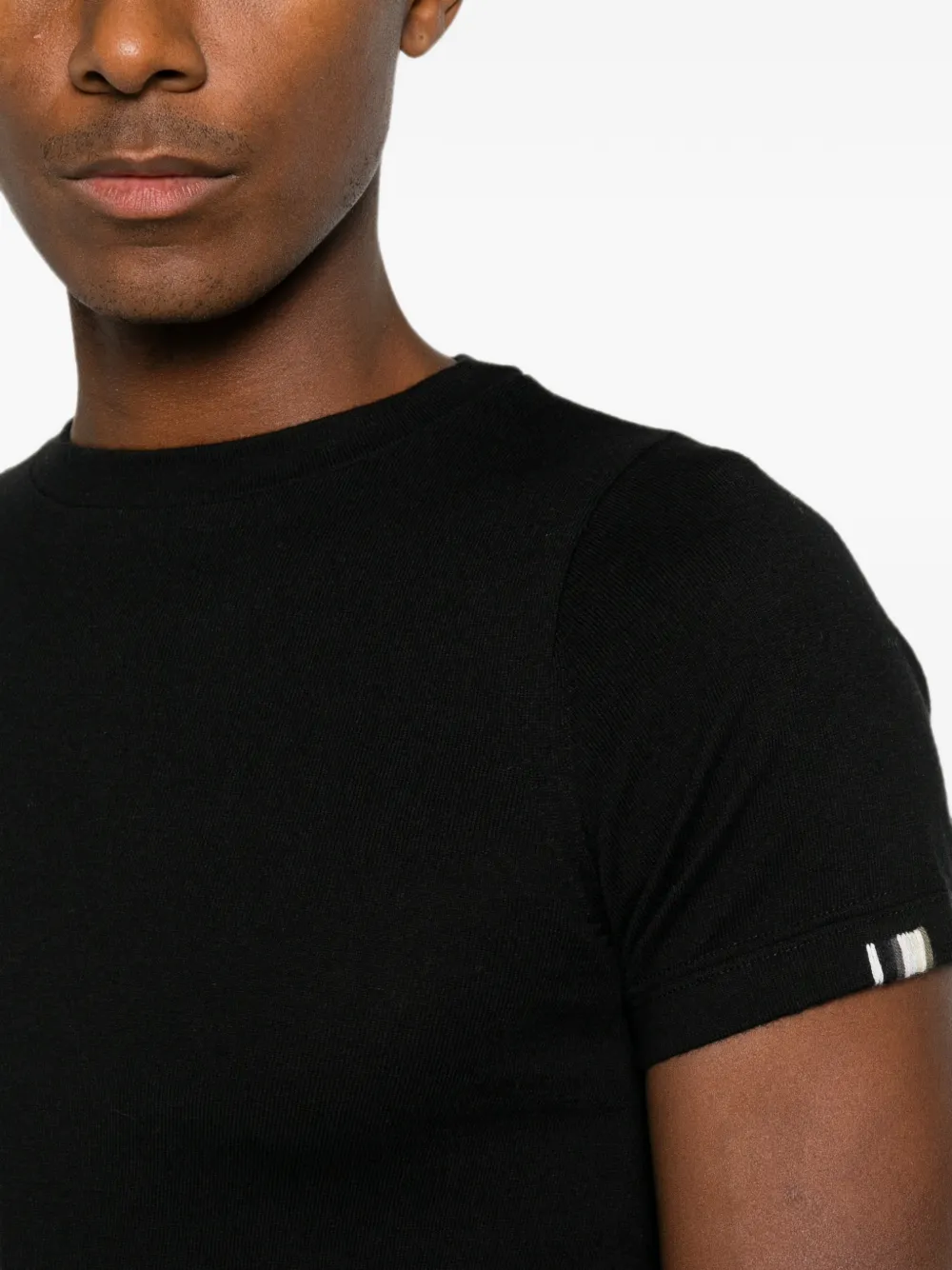 extreme cashmere Tina T-shirt met korte mouwen Zwart