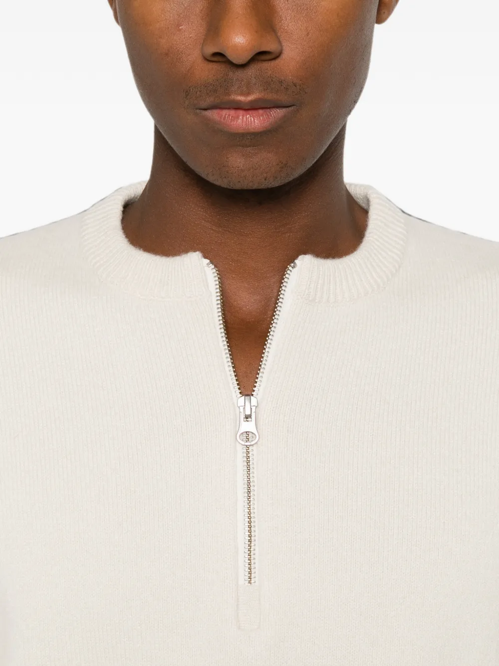 extreme cashmere Like trui met halve rits en verlaagde schouders Beige