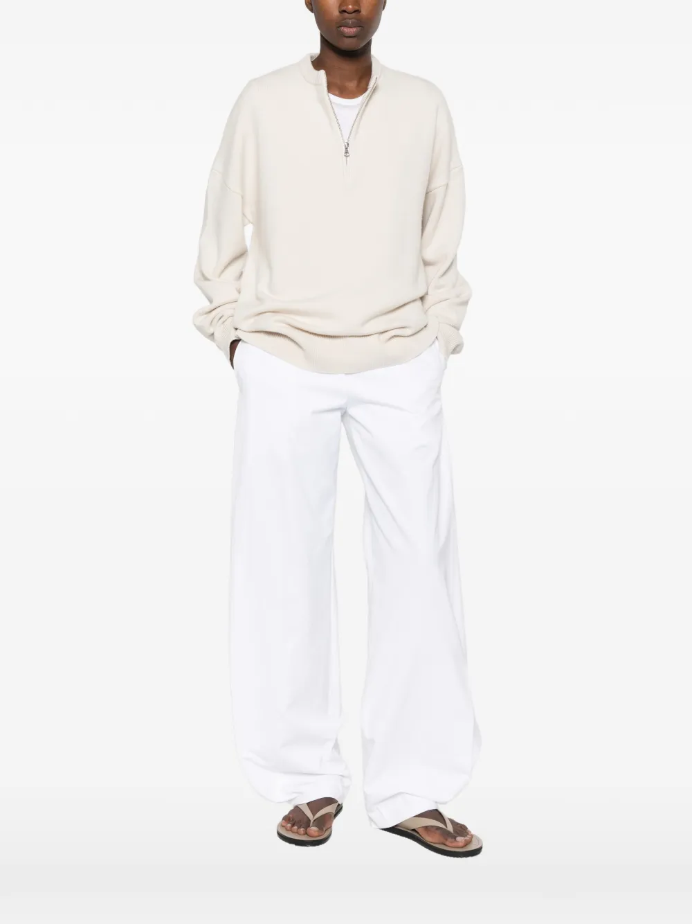 extreme cashmere Like trui met halve rits en verlaagde schouders Beige